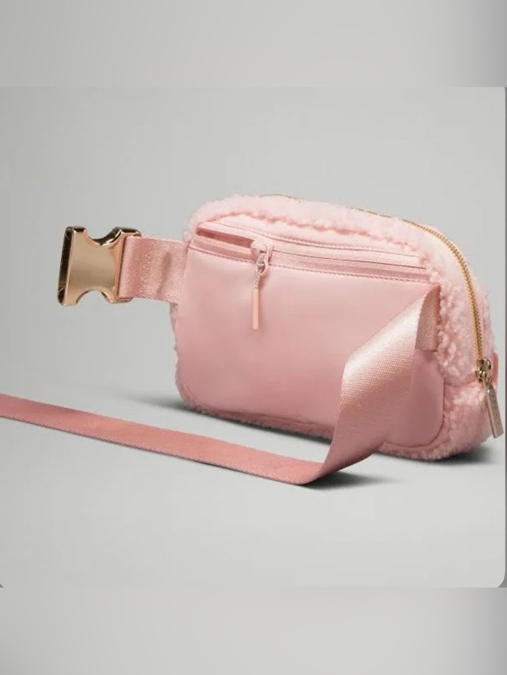 BRAND NEW Lululemon Fleece Everywhere Belt Bag in Beautiful Pink Mist Color - Picture 2 of 4